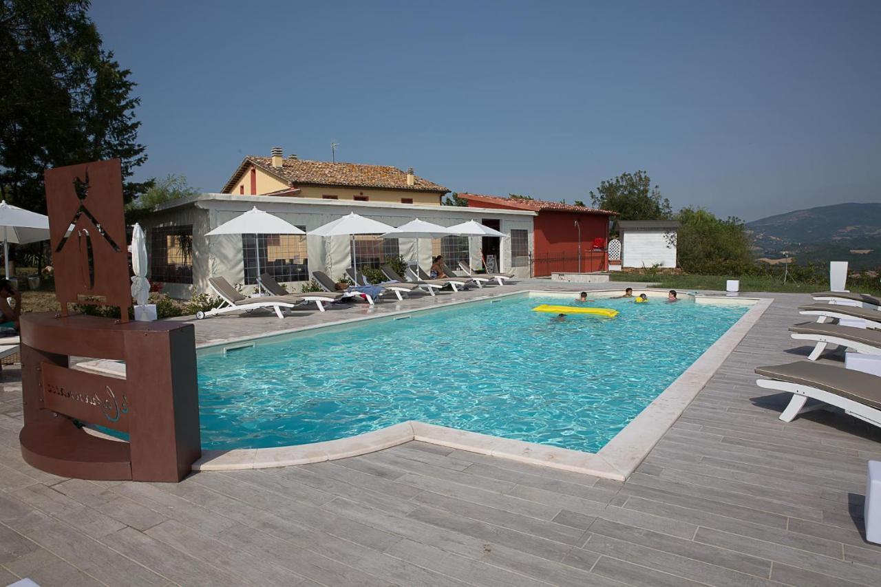 Agriturismo Le Capannacce Урбания Екстериор снимка