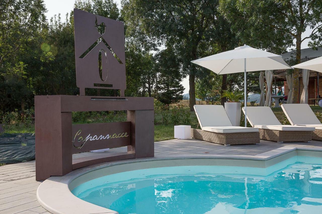 Agriturismo Le Capannacce Урбания Екстериор снимка
