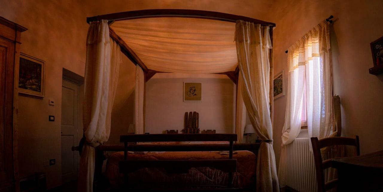 Agriturismo Le Capannacce Урбания Екстериор снимка